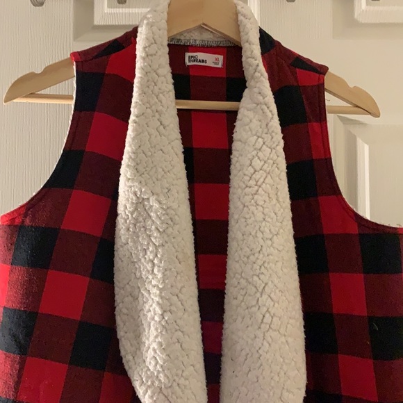 Plaid Vest - Picture 2 of 6